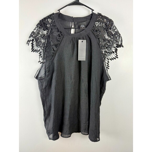 Liv Los Angeles Tops - NWT LIV LOS ANGELES Plus 1X black Lace Shoulder Cap Sleeve Crinkle Top
